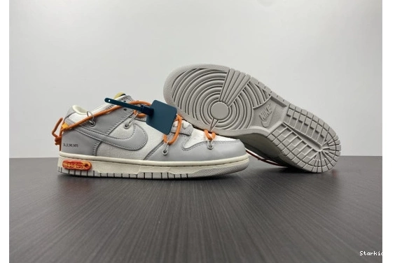 Lot O-W Low DM1602-104 Dunk Nike 44 0901